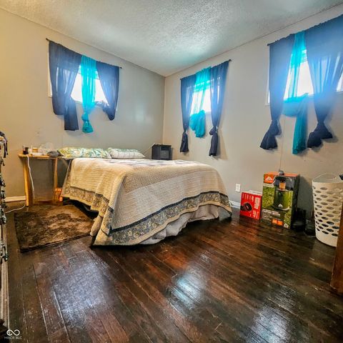 1525 E 23rd Street, Muncie, IN 47302