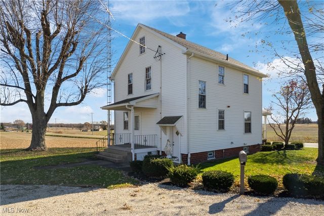 6779 Easton Street, Louisville, OH 44641