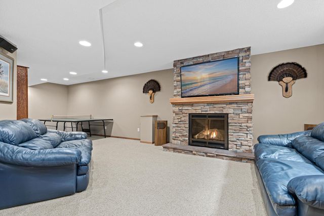 19700 Everest Path, Farmington, MN 55024
