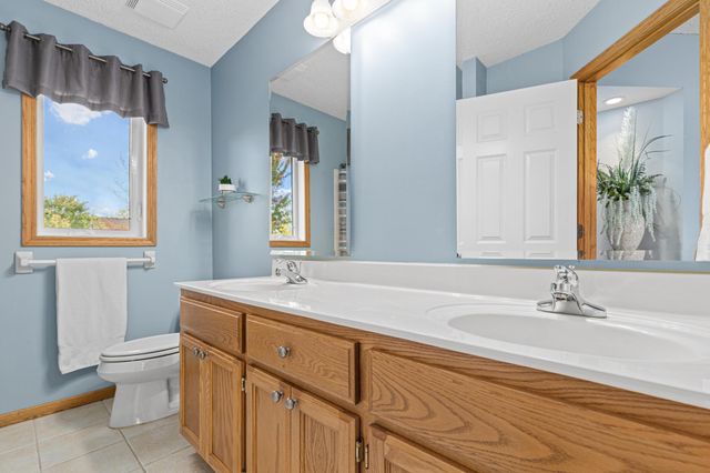 19700 Everest Path, Farmington, MN 55024
