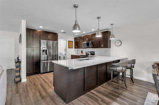 5519 PALM AIRE DRIVE, Sarasota, FL 34243