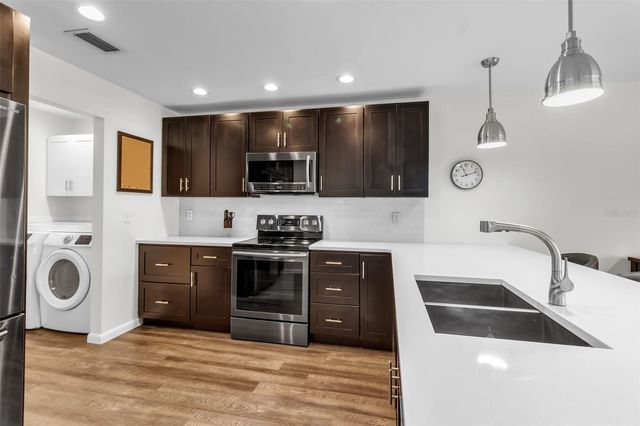 5519 PALM AIRE DRIVE, Sarasota, FL 34243