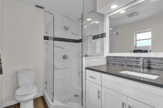 5519 PALM AIRE DRIVE, Sarasota, FL 34243