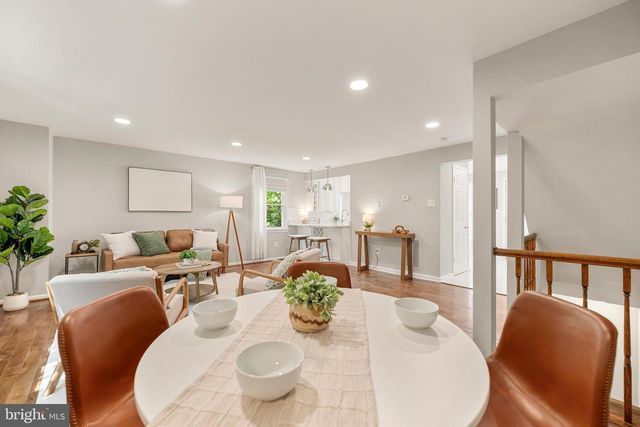 7400 MEADOWLEIGH WAY, Alexandria, VA 22315