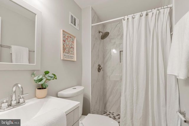 7400 MEADOWLEIGH WAY, Alexandria, VA 22315