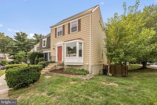 7400 MEADOWLEIGH WAY, Alexandria, VA 22315