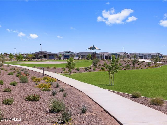 17716 W ILLINI Street, Goodyear, AZ 85338