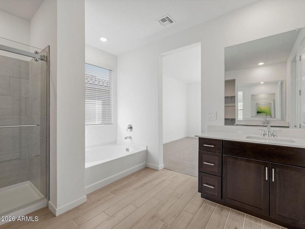 Image 15 of property listing at 17716 W ILLINI Street, Goodyear, AZ 85338