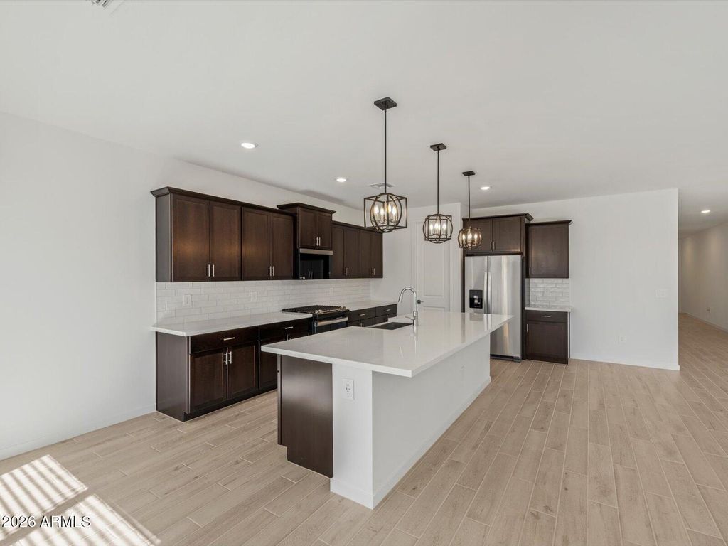 Image 21 of property listing at 17716 W ILLINI Street, Goodyear, AZ 85338