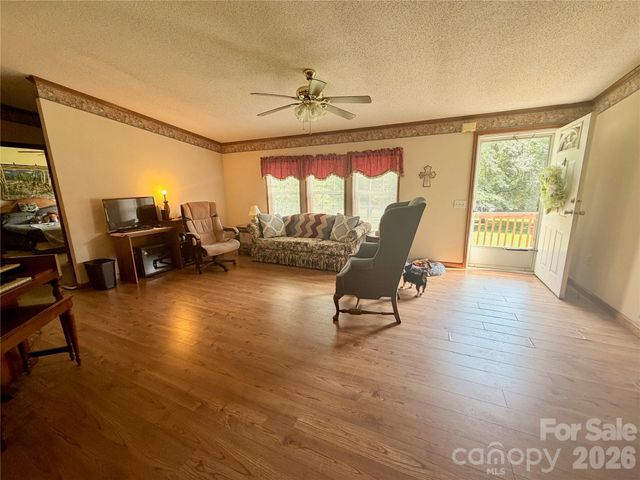 1668 Lane Road, Mount Holly, NC 28120
