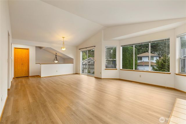 2078 SE 8th Drive, Renton, WA 98055