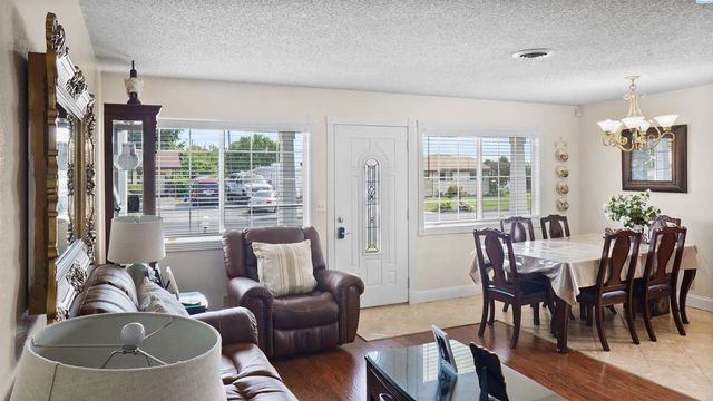 415 E Sylvan Dr., Othello, WA 99344