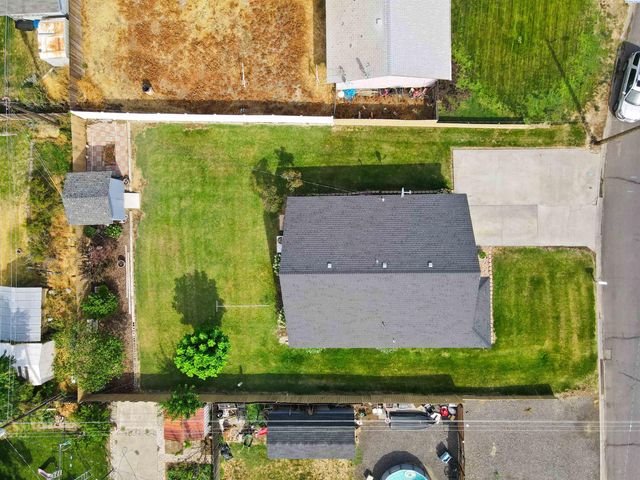 415 E Sylvan Dr., Othello, WA 99344