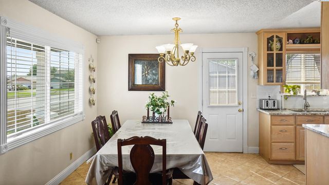 415 E Sylvan Dr., Othello, WA 99344