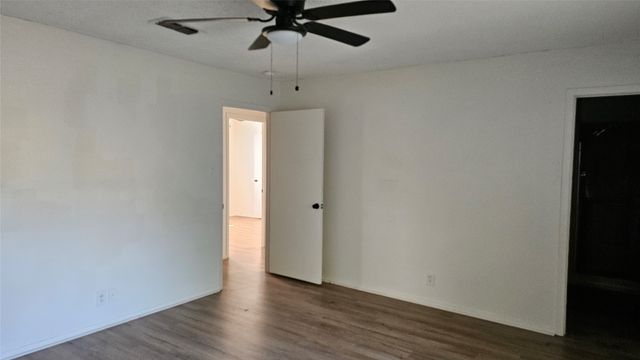 3009 Jennifer Avenue, Denison, TX 75020