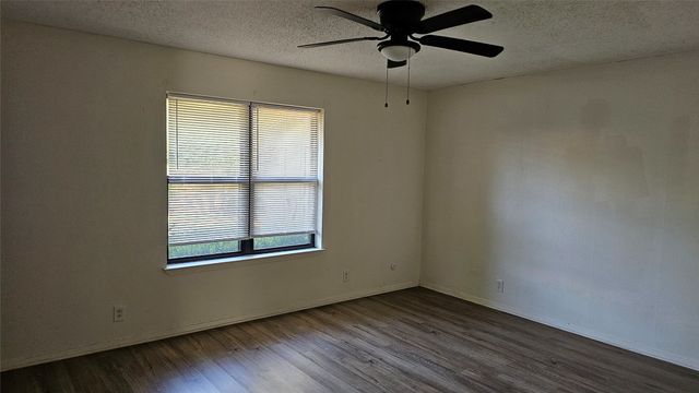 3009 Jennifer Avenue, Denison, TX 75020