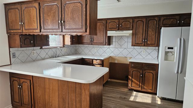 3009 Jennifer Avenue, Denison, TX 75020
