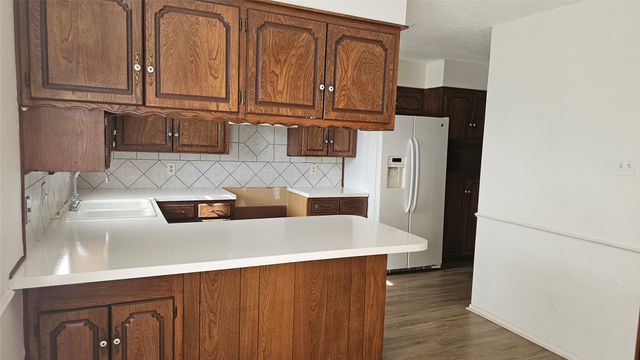 3009 Jennifer Avenue, Denison, TX 75020
