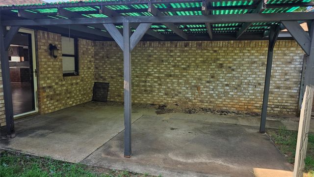 3009 Jennifer Avenue, Denison, TX 75020