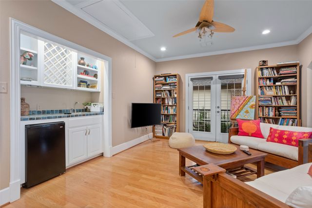 3714 Clarke Avenue, Fort Worth, TX 76107
