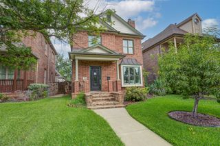 3714 Clarke Avenue, Fort Worth, TX 76107