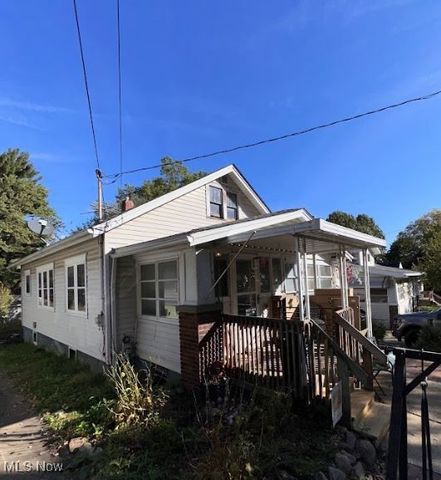 451 Allenford Street, Barberton, OH 44314