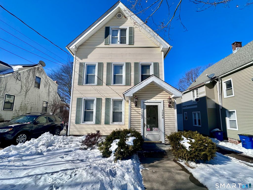 1082 Townsend Avenue 1st Floor, New Haven, CT 06512