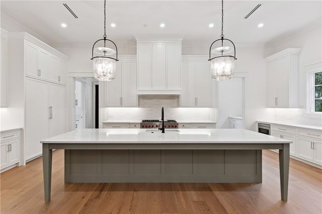 41 Marlin Lane, St Simons Island, GA 31522