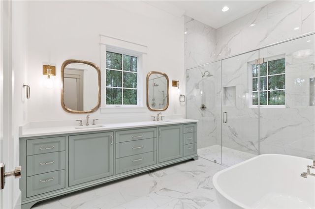 41 Marlin Lane, St Simons Island, GA 31522