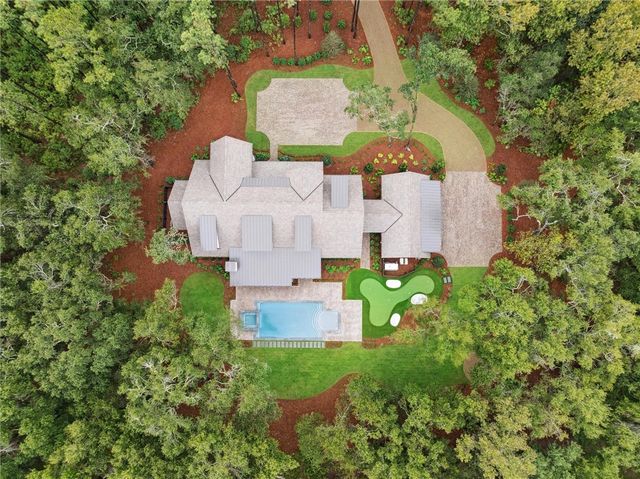 41 Marlin Lane, St Simons Island, GA 31522