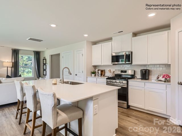 4063 Oxford Glen Drive OG 109, Claremont, NC 28610