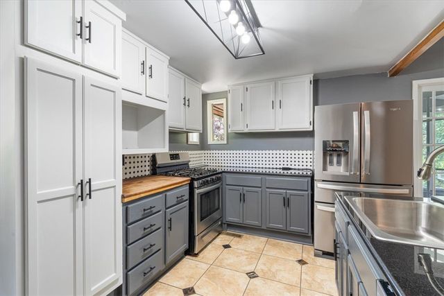 2414 County Road 216, Eureka Springs, AR 72632