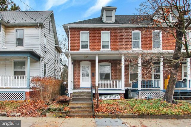 44 E WATER ST, Gettysburg, PA 17325