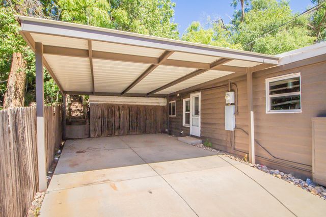 21 Comanche Drive, Lubbock, TX 79404