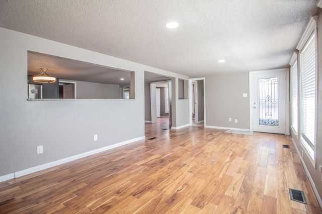 21 Comanche Drive, Lubbock, TX 79404