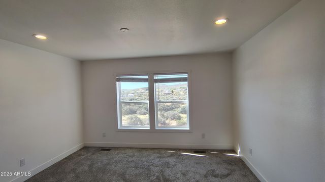 18115 E FROG HOLLER Lane, Dewey, AZ 86327