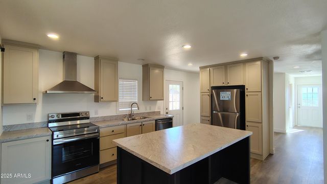 18115 E FROG HOLLER Lane, Dewey, AZ 86327