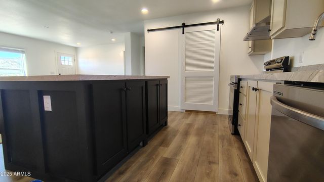 18115 E FROG HOLLER Lane, Dewey, AZ 86327