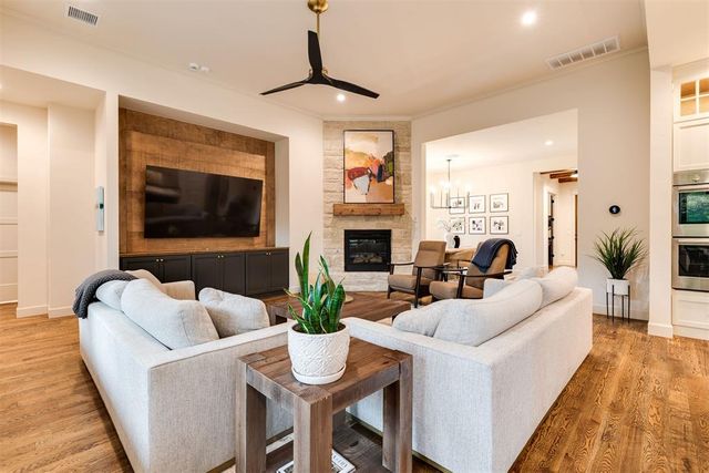 1732 Parkwood Avenue, Edmond, OK 73034