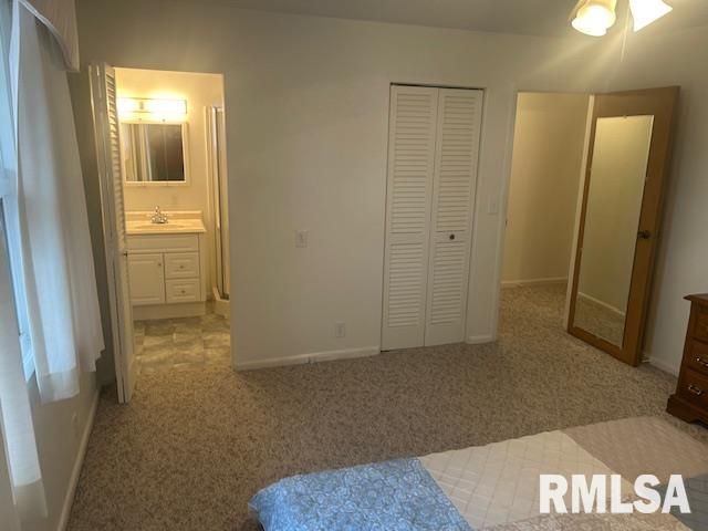 309 N CLAY Street, Taylorville, IL 62568