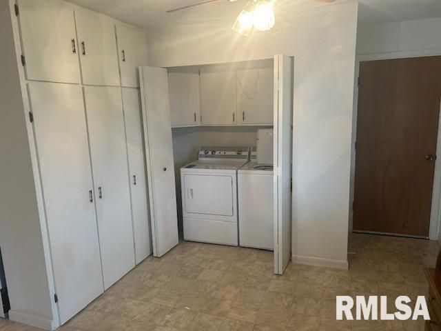 309 N CLAY Street, Taylorville, IL 62568