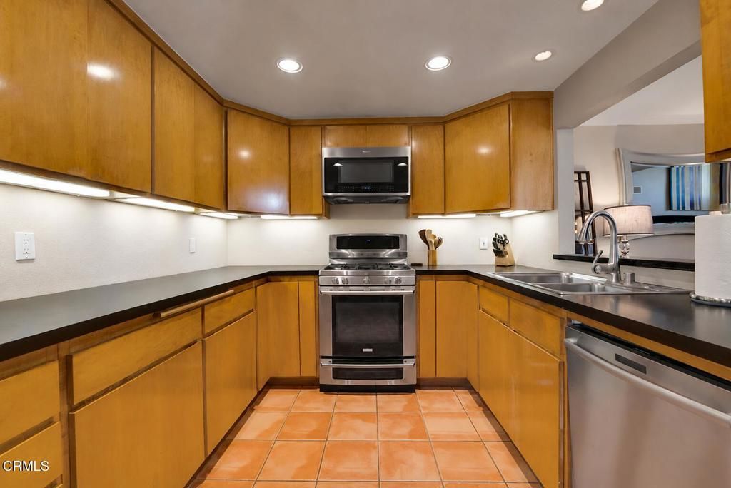 292 San Vincente Circle, Thousand Oaks, CA 91320 — photo 5