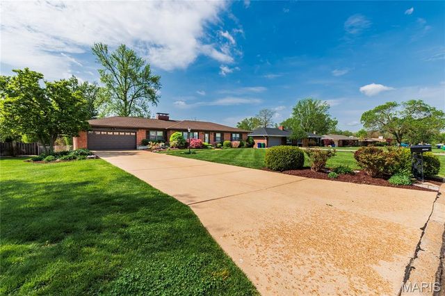 10620 Leebur Drive, Unincorporated, MO 63128