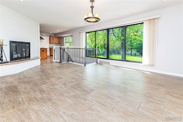 10620 Leebur Drive, Unincorporated, MO 63128