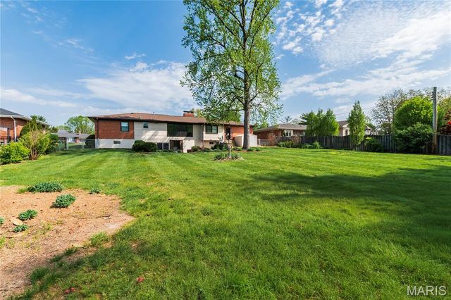 10620 Leebur Drive, Unincorporated, MO 63128