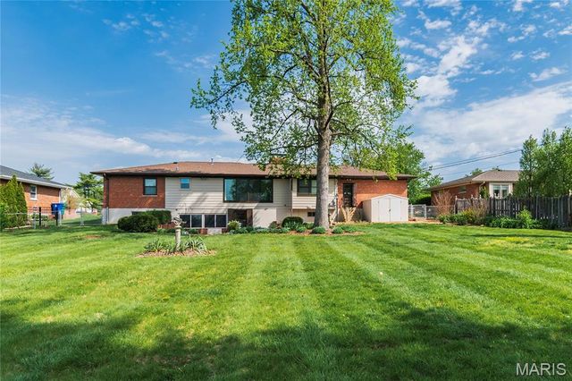 10620 Leebur Drive, Unincorporated, MO 63128