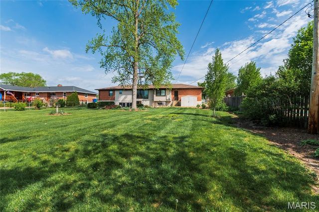 10620 Leebur Drive, Unincorporated, MO 63128