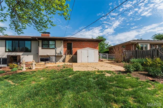 10620 Leebur Drive, Unincorporated, MO 63128