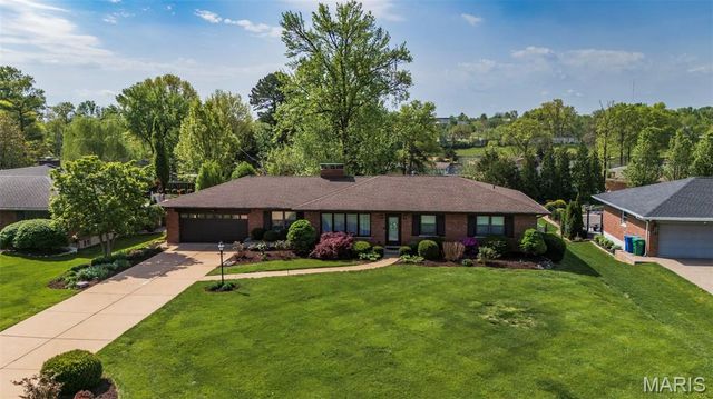 10620 Leebur Drive, Unincorporated, MO 63128