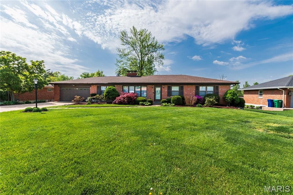 10620 Leebur Drive, Unincorporated, MO 63128